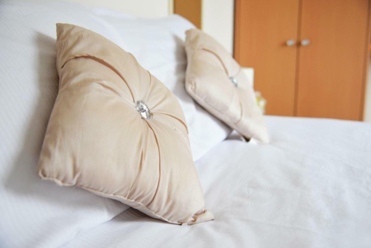 Karmary Guest House St Austell Bagian luar foto